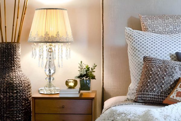 Enhance Your Bedroom with an Elegant Bedside Table Lamp