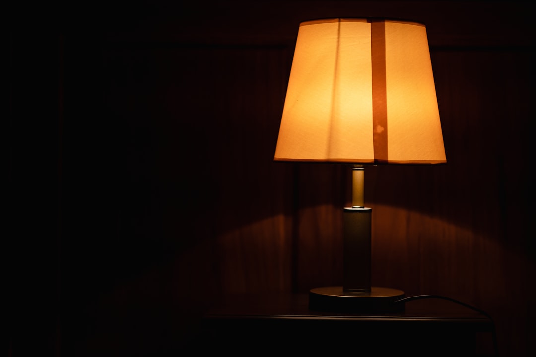 Photo table lamp