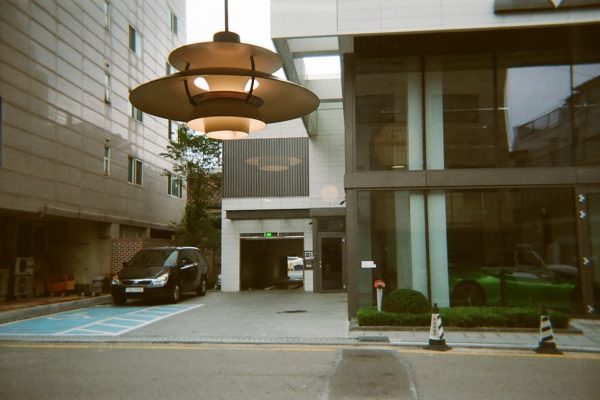 Photo pendant light